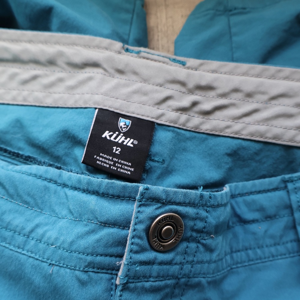 KUHL Spire Shorts Womens 14 Medium Teal 10" Inseam UPF 50 Hiking Travel One Bag